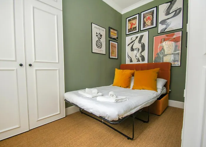 Waterloo Apartment - By Brighton Holiday Lets